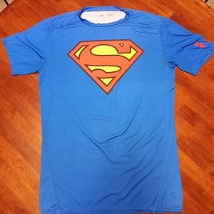 UNDER ARMOUR SUPERMAN COMPRESSION T